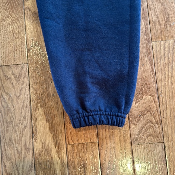 Champion North Carolina Tar Heel logo Joggers size Small - Picture 9 of 10